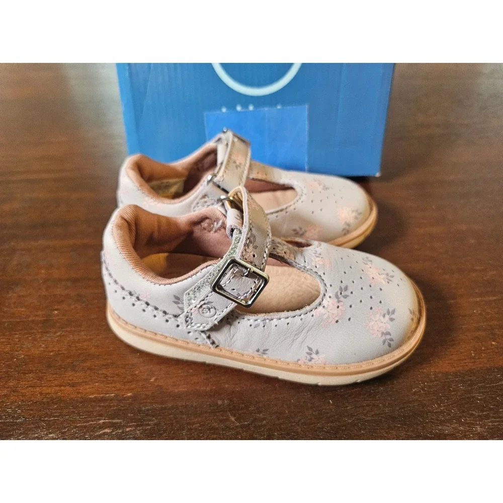 Stride Rite SRT Nell Mary Jane Toddler 5.5M Grey Floral Leather T-Strap Shoes